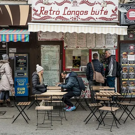 Happy Hours-family Affair-budapest Iconic Postcode * Budapest